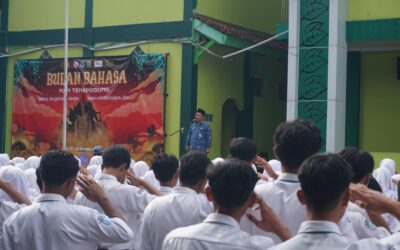Bahasa Pemersatu Bangsa, Sastra Penyejuk Jiwa
